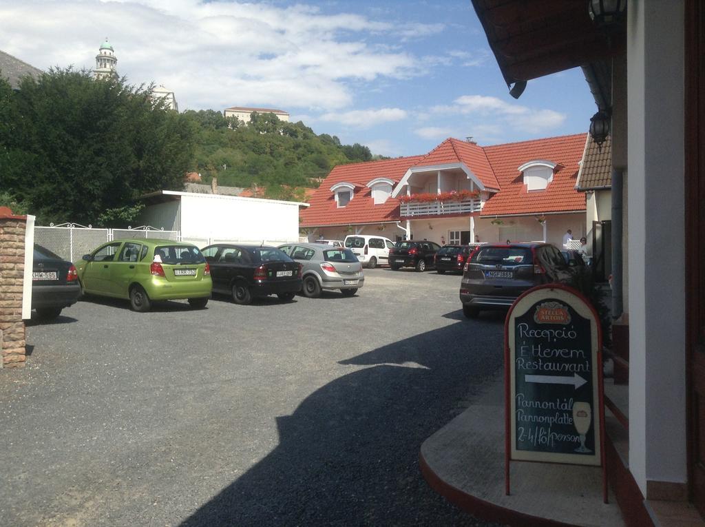 Gasthof Pannon Panzio Restaurant *